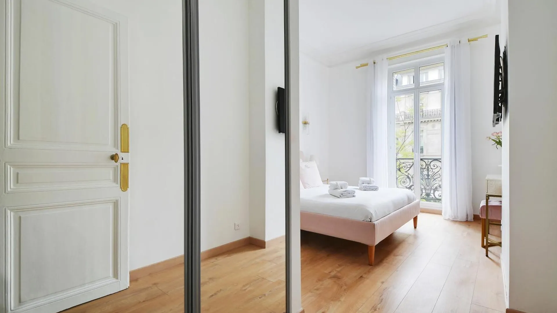 Pick A Flat's In Republique - Avenue De La Republique アパート パリ