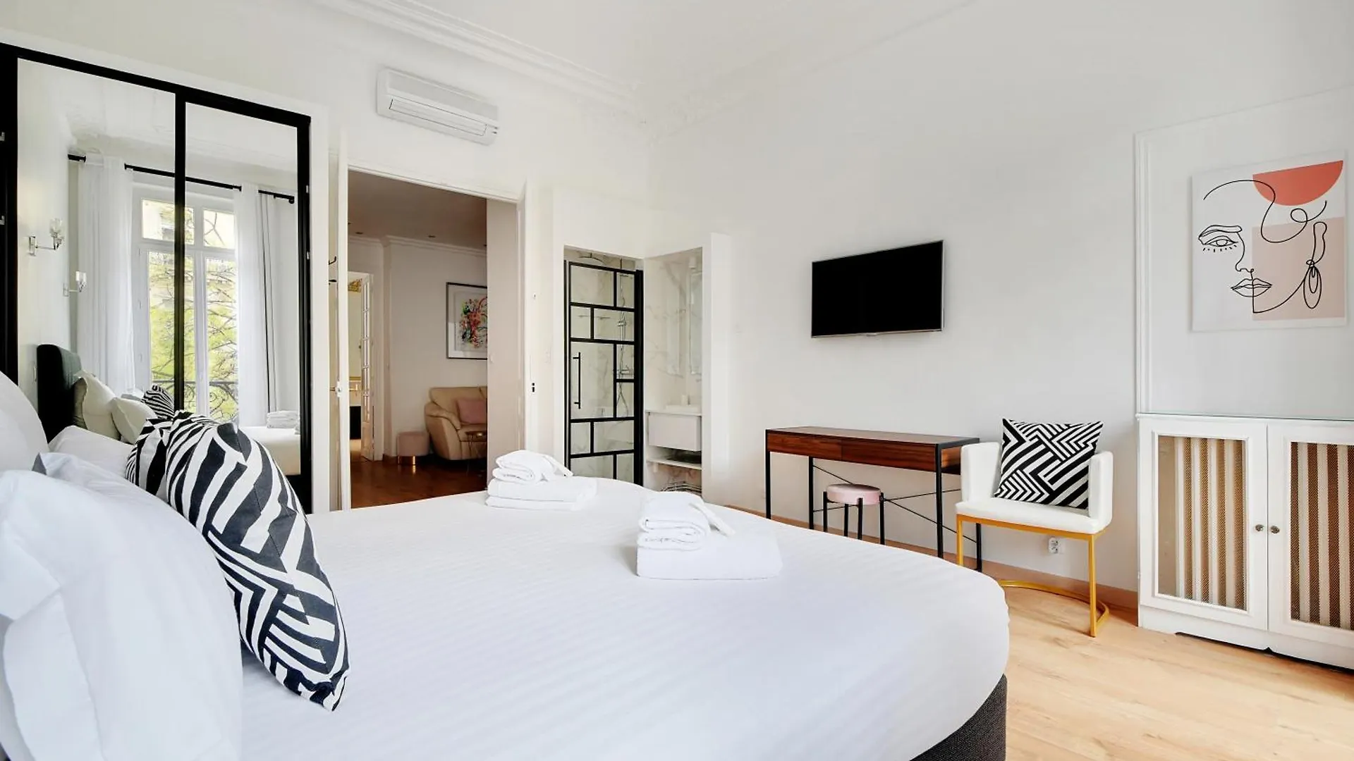 Pick A Flat's In Republique - Avenue De La Republique Apartment *