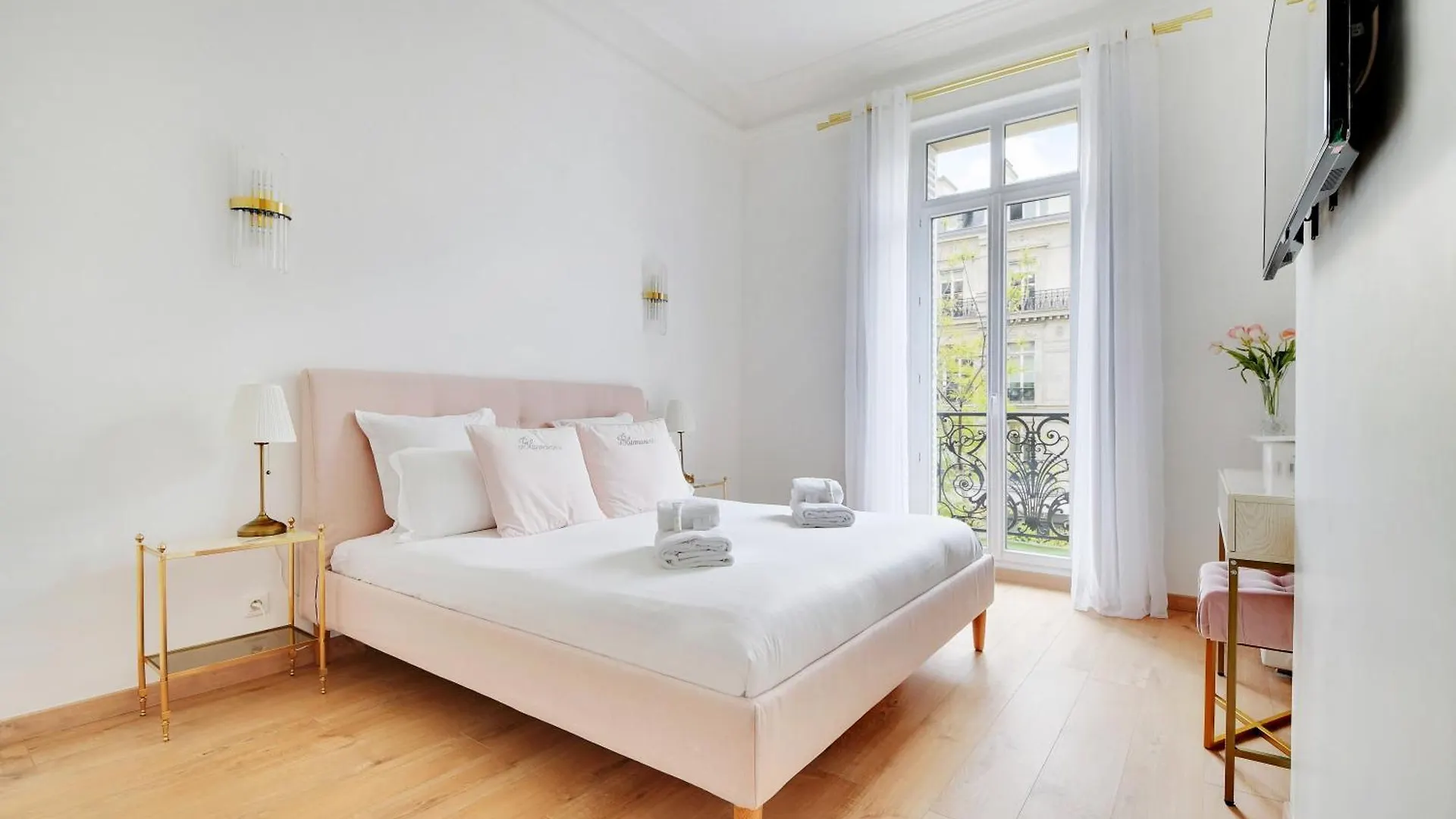 Pick A Flat's In Republique - Avenue De La Republique パリ